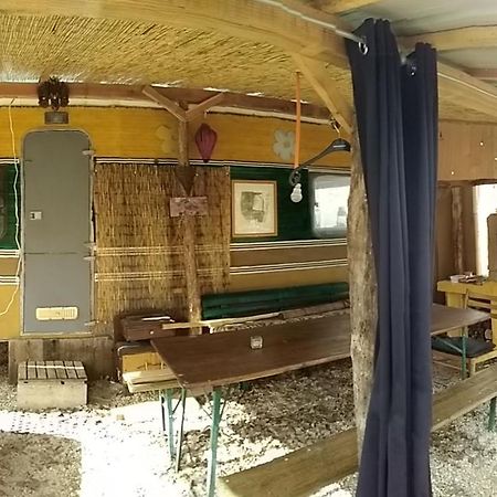 Les yourtes de Bascot Vaylats Extérieur photo