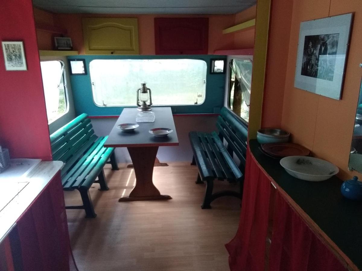 Les yourtes de Bascot Vaylats Extérieur photo